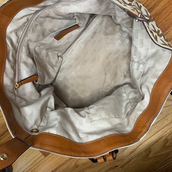 Michael Kors 35F3GHNT3J  BEIGE / LUGGAGE GRAB BAG - Picture 4 of 8